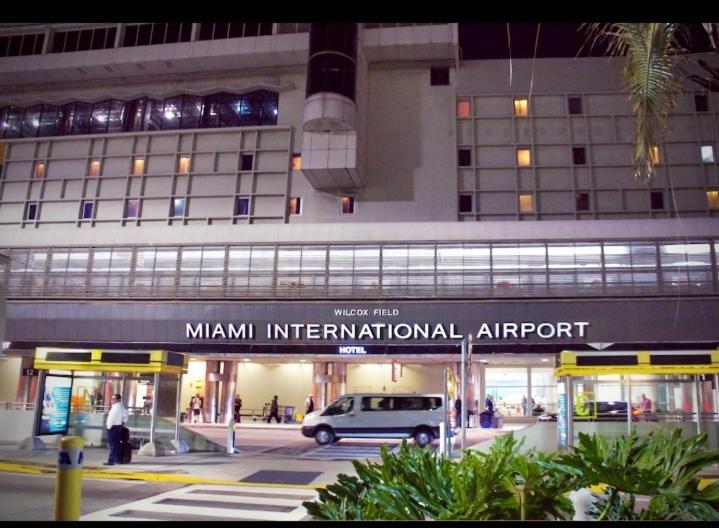Cozy Private House Near Miami Airport - Free Parking - 01别墅 外观 照片